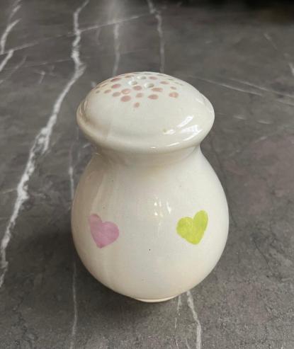 Zoutvaatje met hartjes