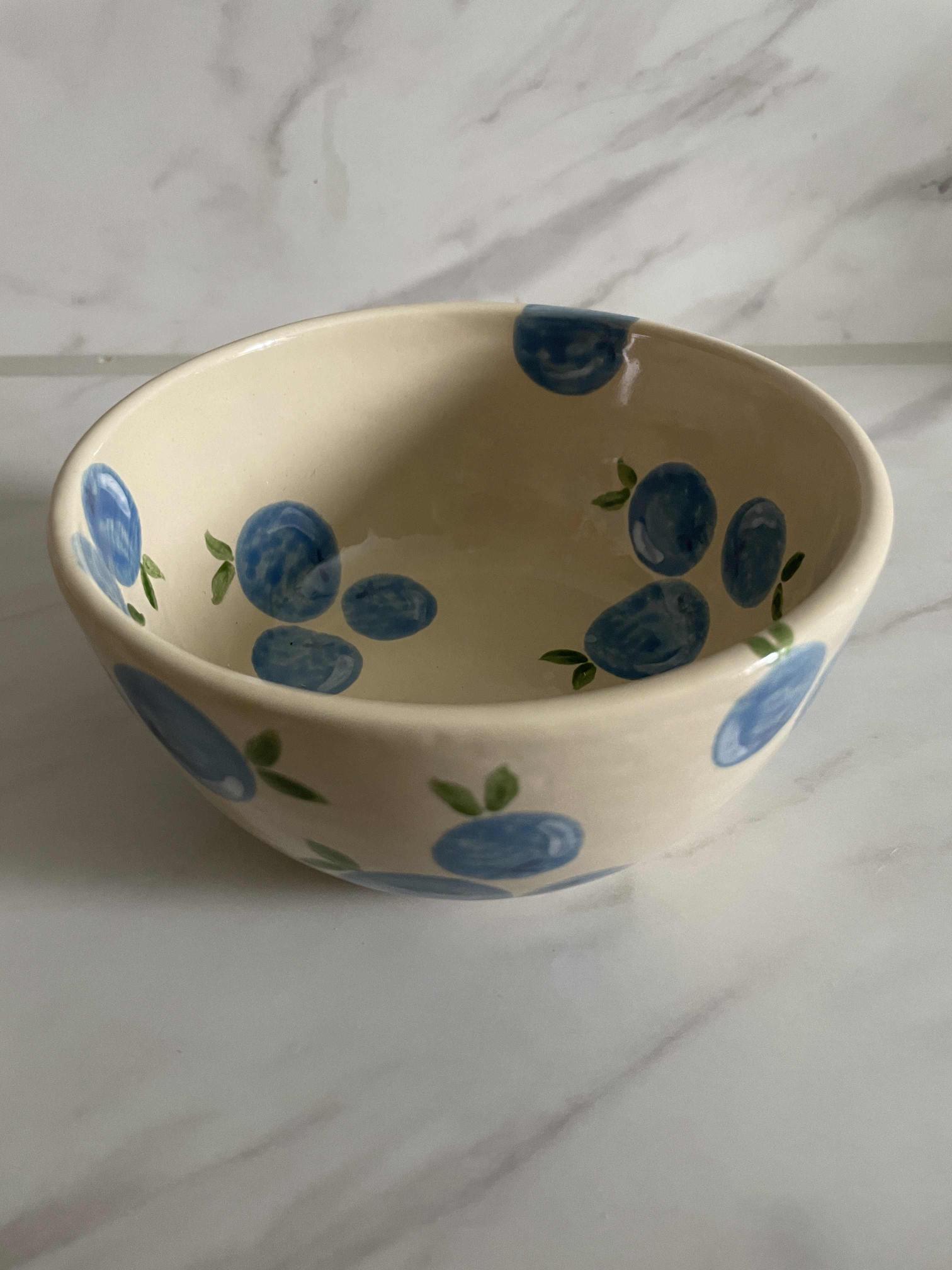 Schaal met blauwe bessen